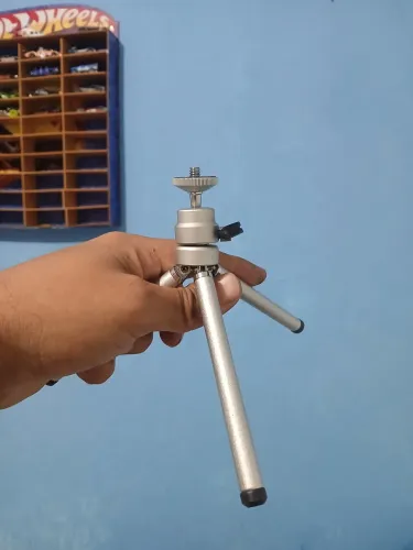 Tripé de alumínio para câmeras vintage