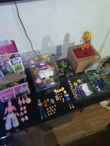 Sh figuarts Lote com 8 figuras.