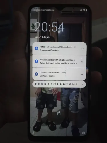 Celular Motorola E22