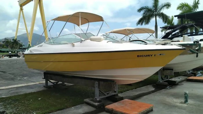 Ventura 23 pés, optmax 200 hp- 11+1 estudo proposta
