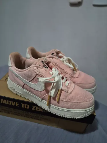 Air Force Next Nature Rosa