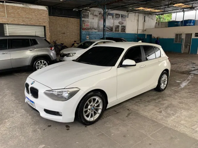 BMW 118IA / Urban/sport 1.6 TB 16V 170cv 5P 2014