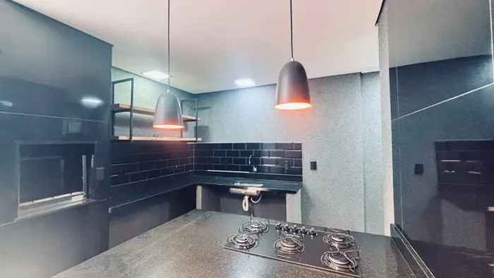 Casa à venda no Condomínio Garden Village 3 dormitórios, 1 suíte e espaço gourmet