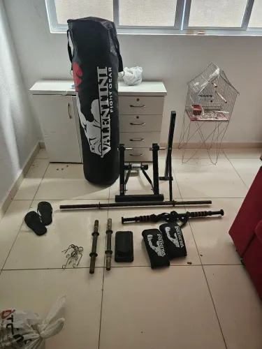 Equipamentos de musculação