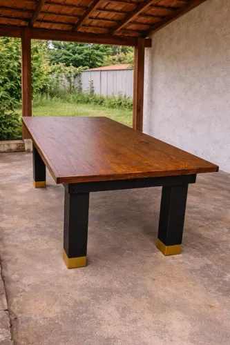 Mesa de madeira rústica acabamento Premium 