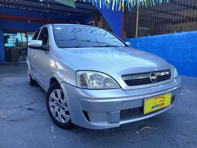 Chevrolet Corsa Hat. Maxx 1.4 8V Econoflex 5P 2011