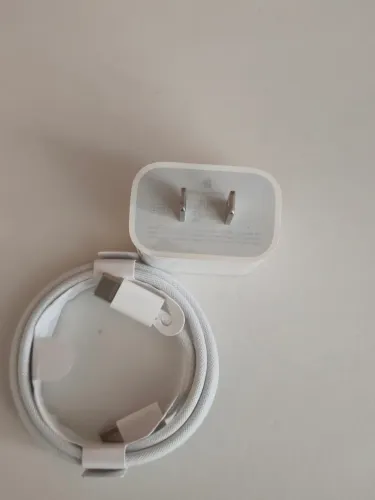 Carregador apple iphone 15 , 16 e 17 original 