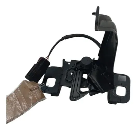 Fechadura Capo Dianteiro Gm Tracker 1.4 Turbo Ltz 2017