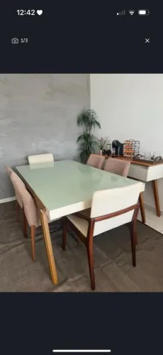 Mesa de madeira 1600 +2 cadeiras PARA VENDER RÁPIDO