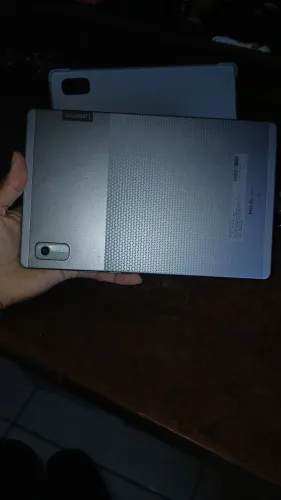 Tablete lenono m9