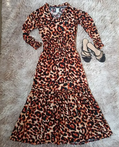 Vestido longo animal print Tam 40