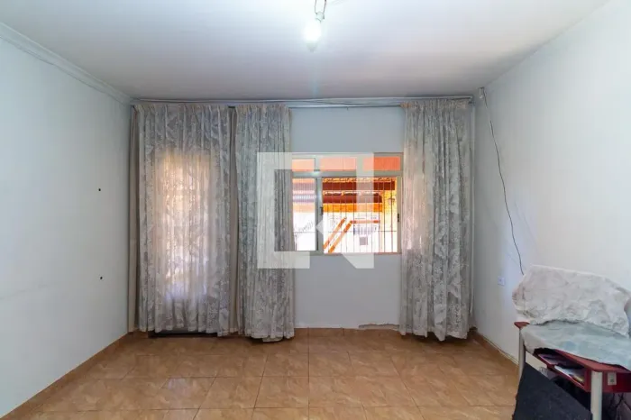 Casa à Venda - Vila Ema, 3 Quartos, 319 m2
