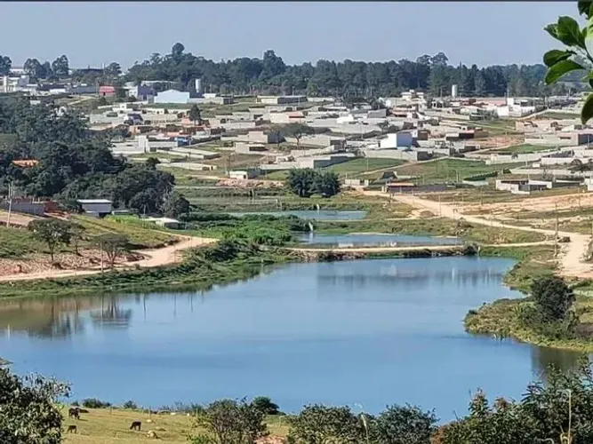 Chácara com 1 dormitório à venda, 500 m² por R$ 115.000,00 - Condomínio Chácara Grota Azul