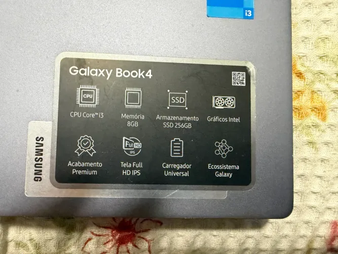 Vendo notebook um ano e meio de uso