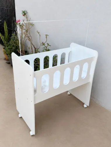 Vendo mini berço