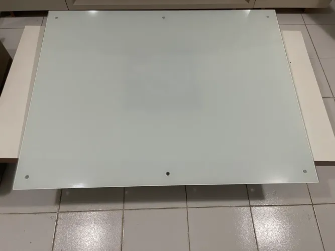 Lousa / Painel de Vidro Multpainel - 1,30m x 1,00m
