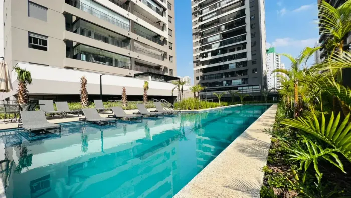 Apartamento a venda no Tatuapé com 94 m² sala ampliada, 2 suítes, sacada gourmet, 2 vagas.
