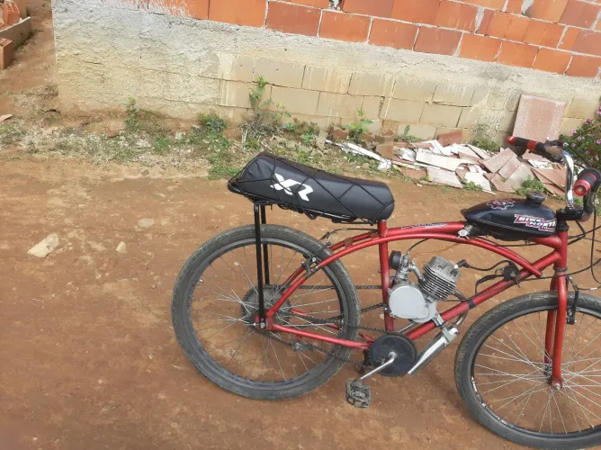 Vende-se motorizada 80cc