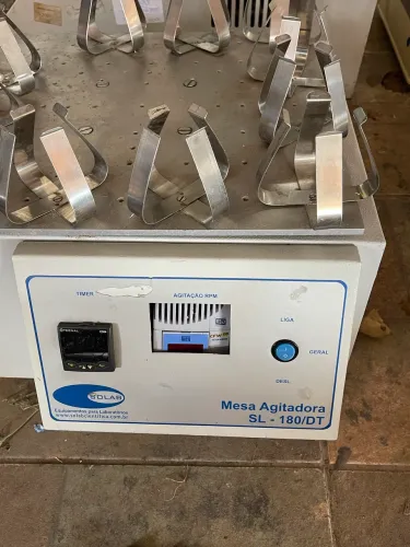 Mesa agitadora Solab SL180-DT
