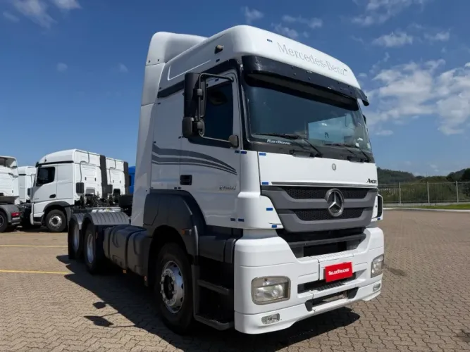 Mercedes-Benz Axor 2544 6x2 | Selectrucks