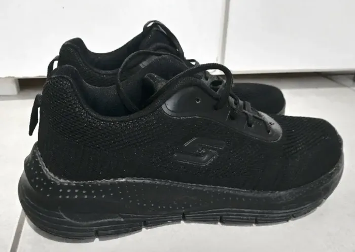 Tênis SKECHERS (negocio preço)