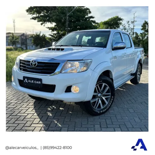 Toyota Hilux CD SRV D4-d 4X4 3.0 TDI Diesel AUT 2014
