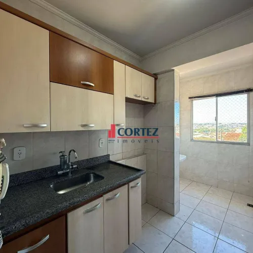 Apartamento no Portal Espanha com 2 dormitórios para alugar, 55 m² por R$ 2.072/mês - Jard