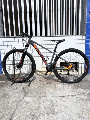 Bike Oggi aro 29 quadro 17