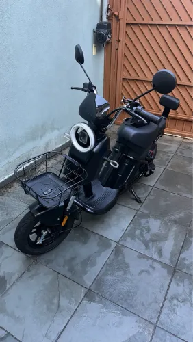 Scooter Elétrica 1000W NOVA 2 Mês de uso /RASTREADOR/ 1 MESE DE GARANTIA