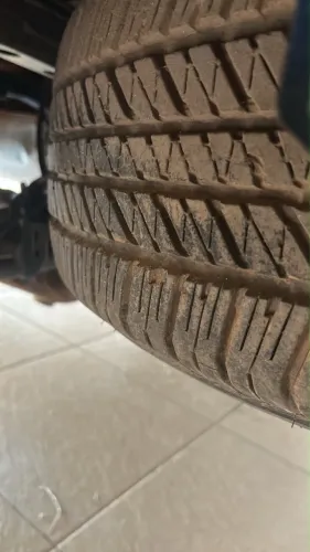 Pneu Bridgestone 265-65-17