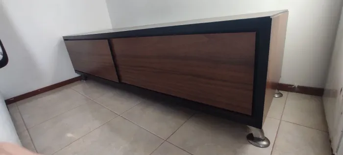 Rack para TV / Móvel para Sala - 190 x 60 cm - R$ 550