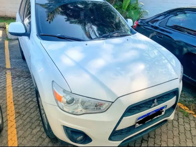 Mitsubishi ASX 2.0 16V 160cv Aut. 2013
