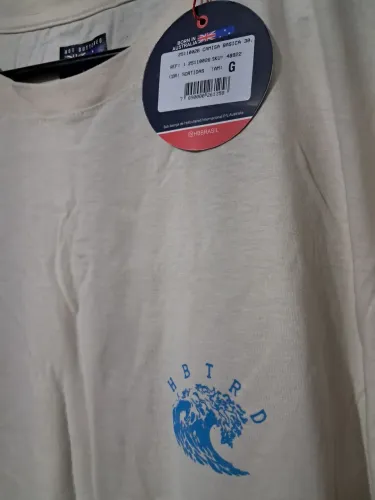 CAMISETA HB, NOVA COM ETIQUETA, TAMNHO ( G ) COR CREME