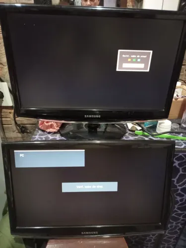 Monitores de 20 polegadas um e monitor tv com controle outro monitor analógico com todos