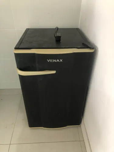 Frigobar Venax 