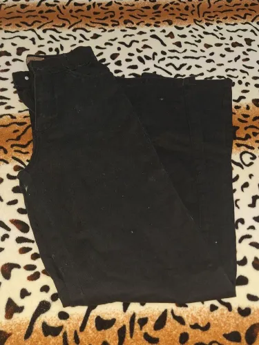 Calça jeans preta
