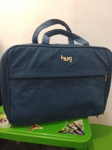 Mala azul da HUG 
