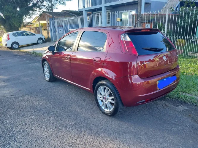Fiat Punto Essence 1.6 Flex 16V 5P 2011