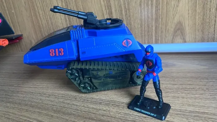 Canhão HISS COMANDOS EM AÇÃO GI JOE COM PILOTO 