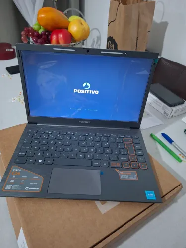 Notebook positivo vision c14