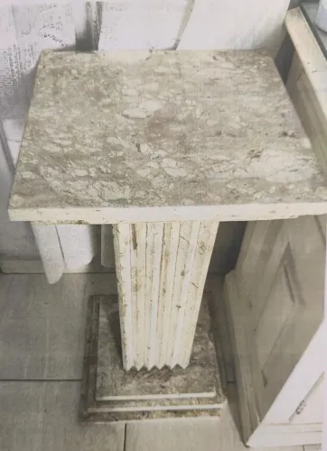 Mesa de Mármore com tampão de Vidro / 4 cadeiras