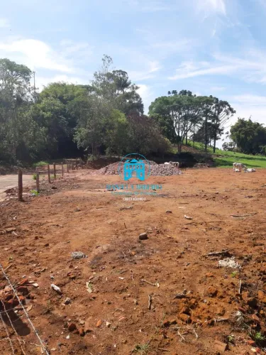 OPORTUNIDADE IMPERDÍVEL NO CORAÇÃO DE MONTE SIÃO MG!