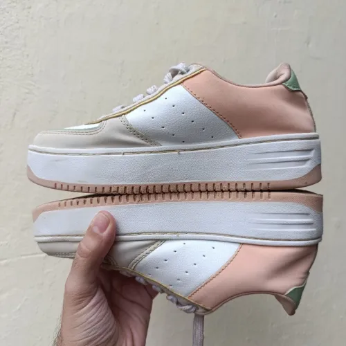 Tênis Casual Branco Colorido Ace 36 em Ótimo Estado