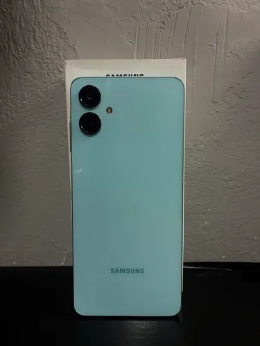 Celular A06