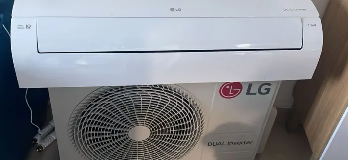 Split Inverter Lg Seminovo 18 kbtus 