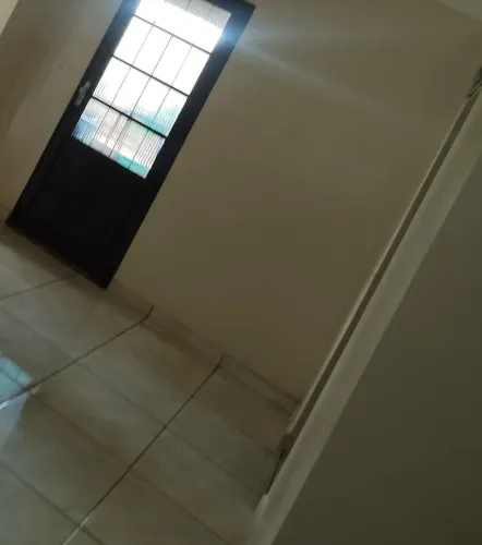 Aluga.se casas bairro próximo centro