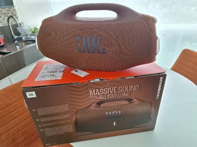 JBL Bombox 4 Marrom A Lindona Com Bolsa de Proteção
