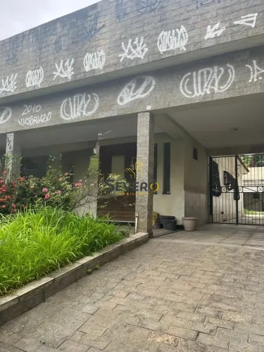 Casa à venda no bairro Patronato - São Gonçalo/RJ