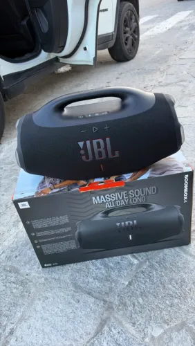 Jbl bombox 4