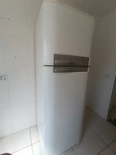Geladeira 430L